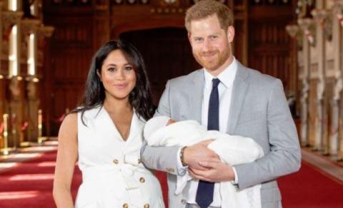 Meghan és Harry végre megmutatta a kisbabát